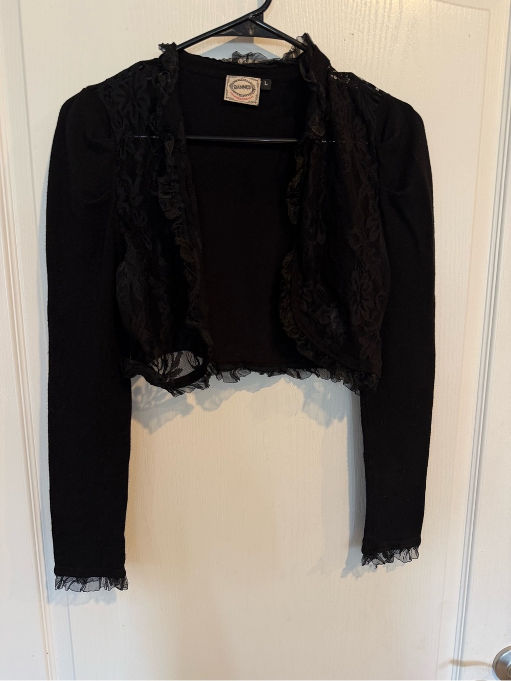 Banned Apparel black lace-front bolero y2k cropped long sleeve cardigan sz large